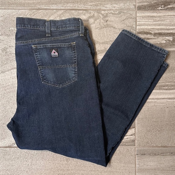 Men’s Bulwark Protection flame resistant straight leg jeans size 48 x 32 - Picture 1 of 6